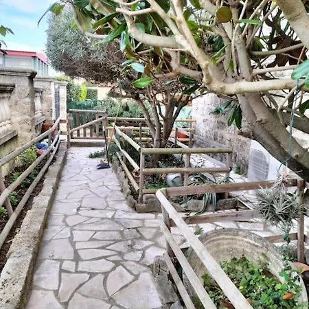 Avec Jardin Casa vacanze